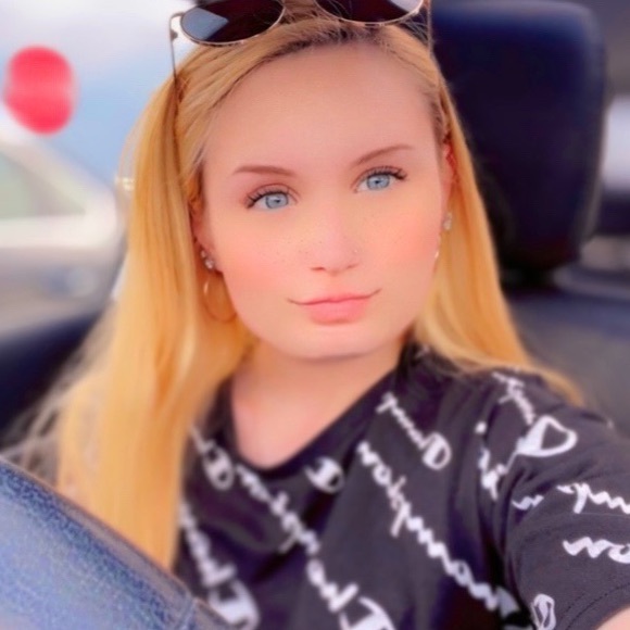 angiekinney20